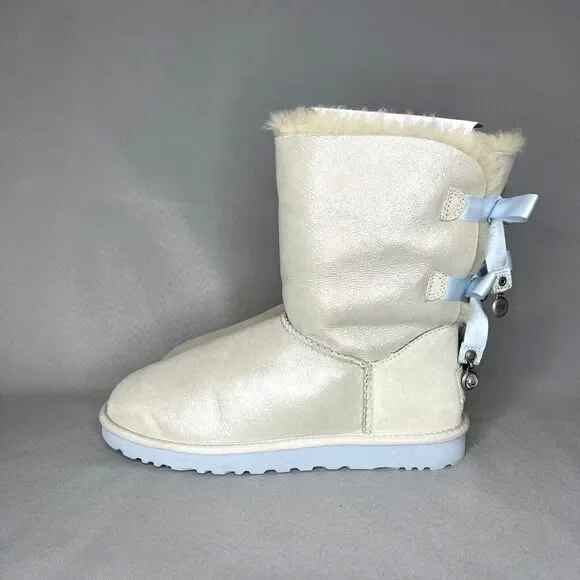 Women's 9 UGG Boots Bailey Bow I DO Crystal Shimmer White Silver Baby Blue RARE - Picture 6 of 16